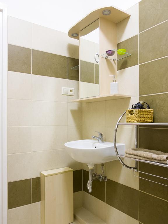 Aqua Apartman Gyula Rom bilde