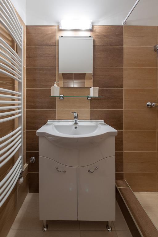 Aqua Apartman Gyula Eksteriør bilde